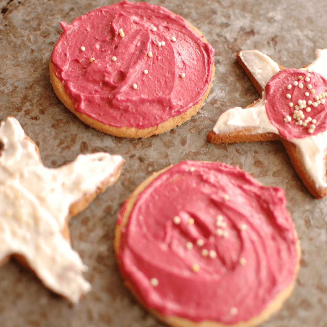 Natural Food Coloring for Frosting - The Spunky Coconut