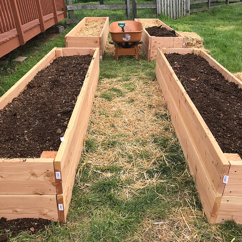 Raised Garden Bed - WoodLogger