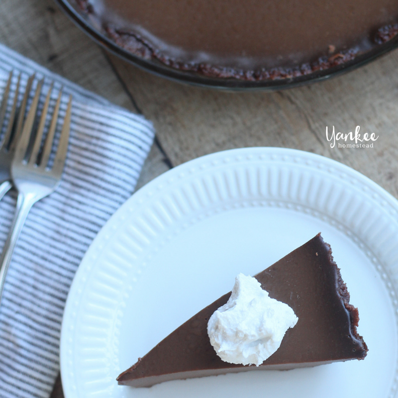 Paleo Chocolate Pie | Yankee Homestead