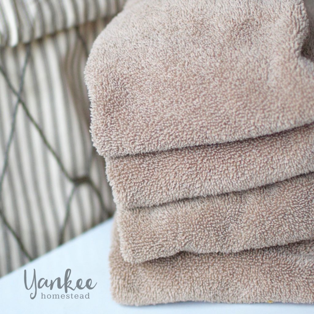 4 Nontoxic Ways to Get Rid of Laundry Static | Yankee Homestead
