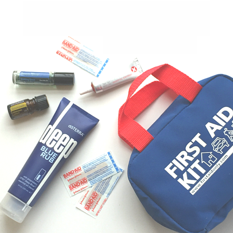 How to Stock Your Natural First Aid Kit for Summer