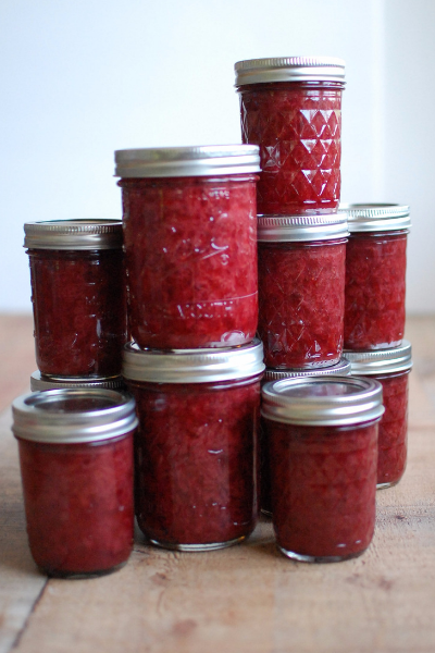 Canning Honey Sweetened Strawberry Jam Without Pectin | Roots & Boots
