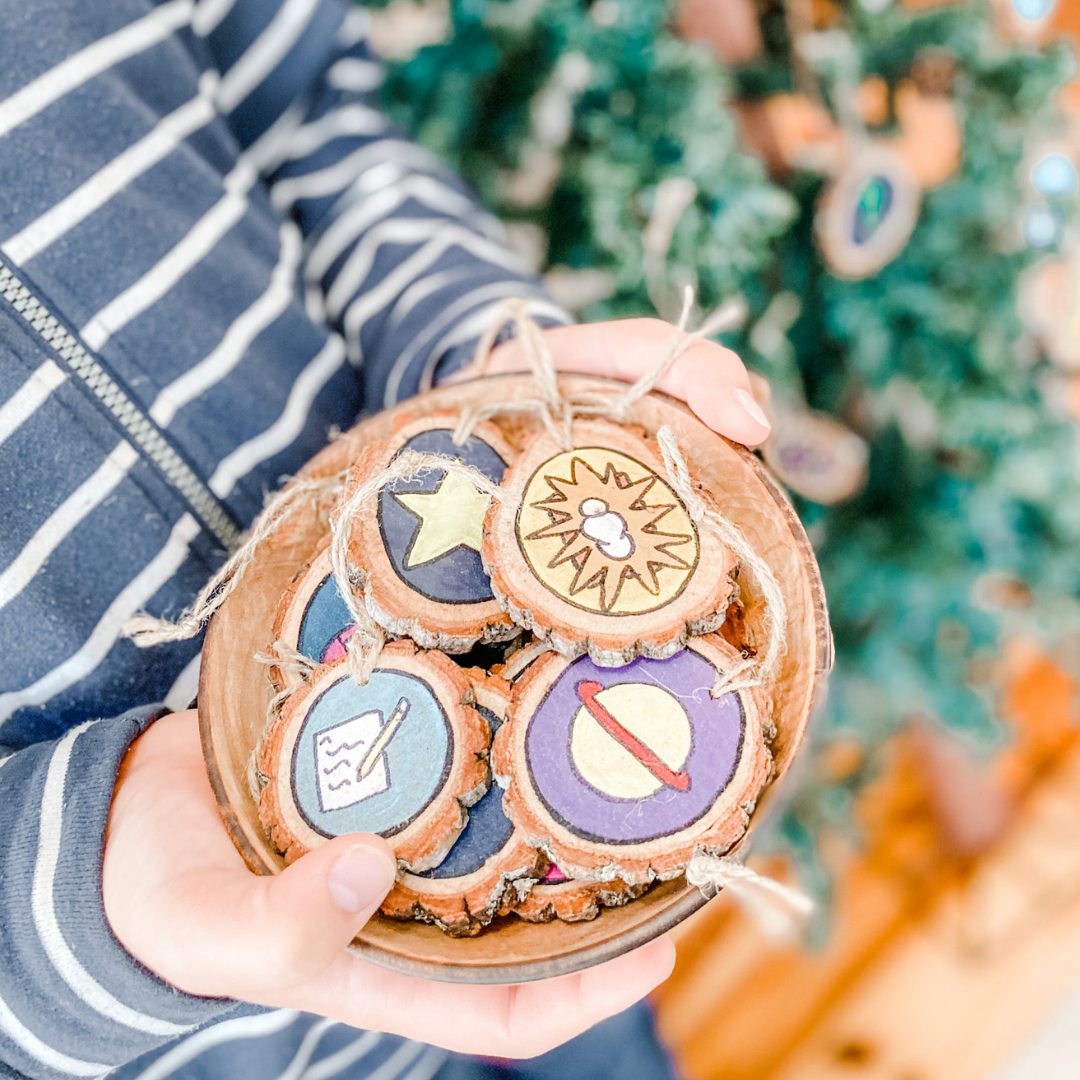 4 Meaningful Ways to Celebrate Advent with Kids | Roots & Boots