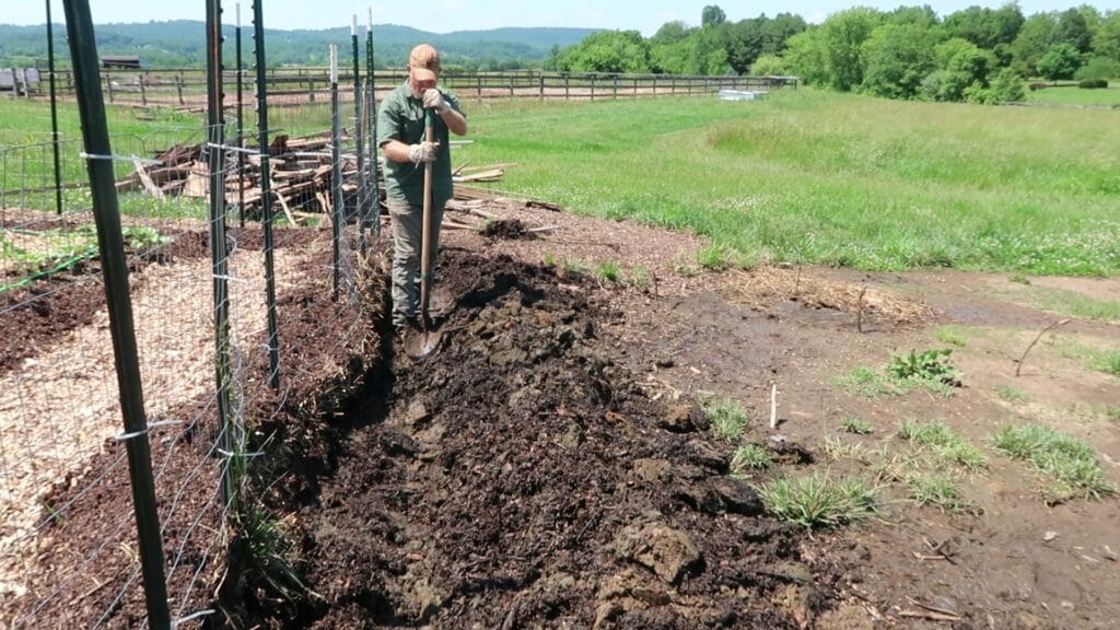 How to Create Trenched Hugelkultur Beds | Roots & Boots