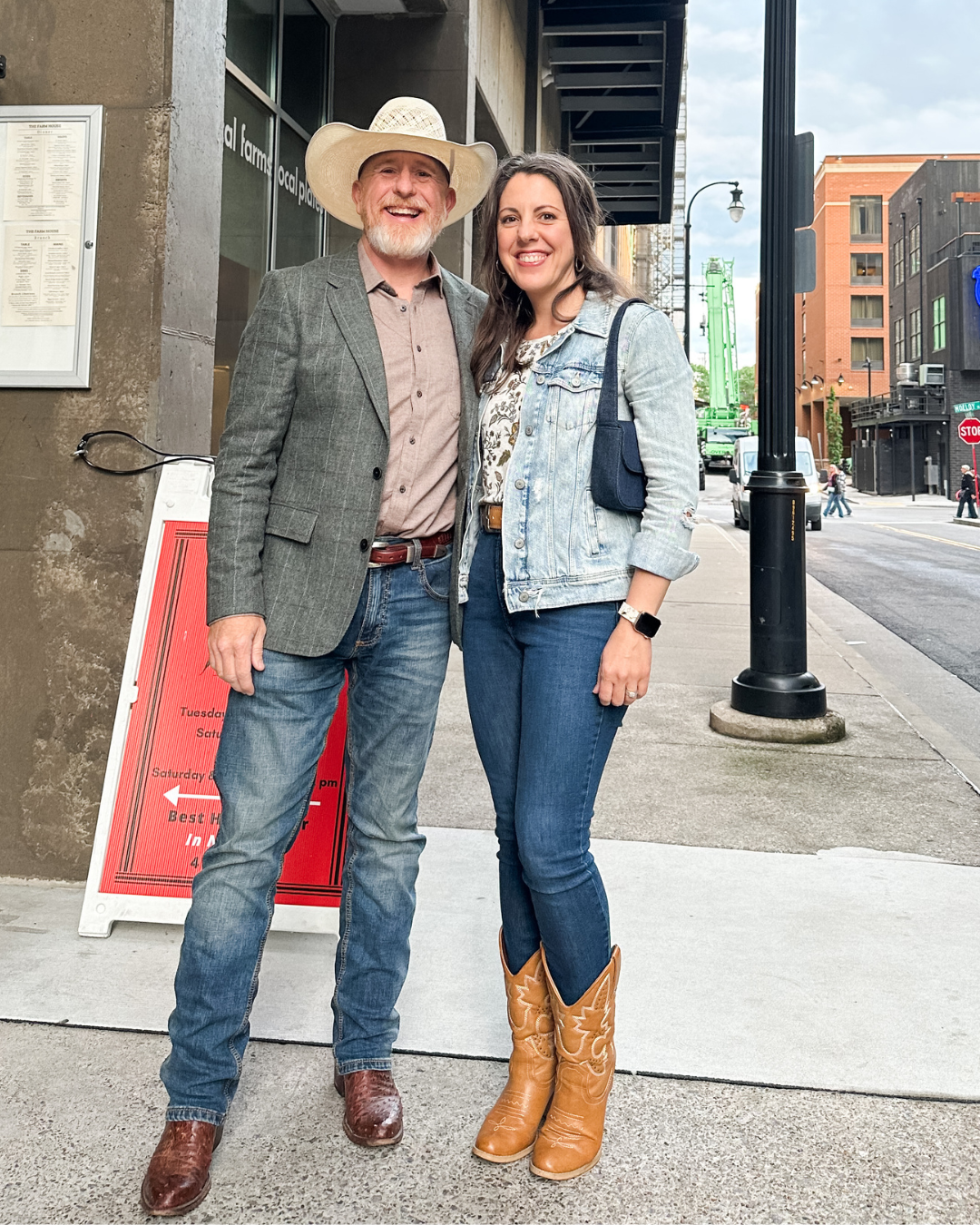 Natural Fiber Outfits I Wore Visiting Nashville in Spring | Roots & Boots