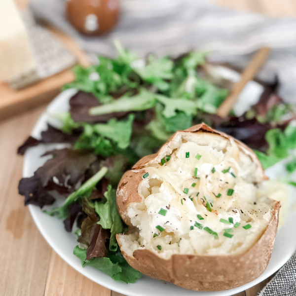 3 Tips for Perfect Baked Potatoes | Roots & Boots 3 Tips for Perfect Baked Potatoes | Roots & Boots