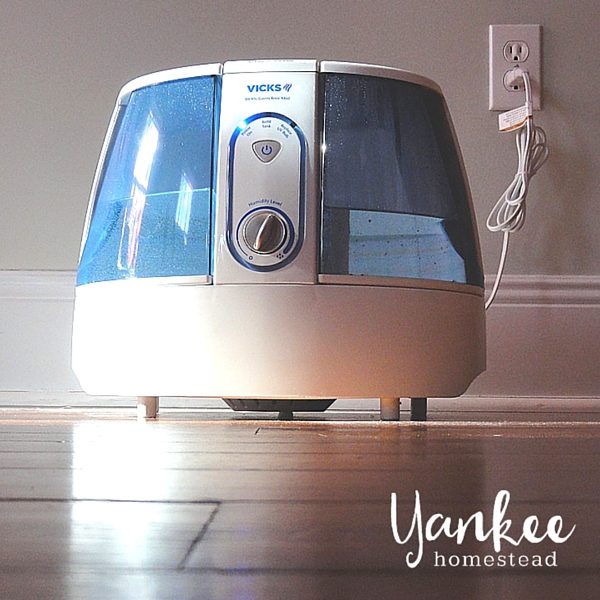 Essential Oils: Humidifier vs. Diffuser Essential Oils: Humidifier vs. Diffuser